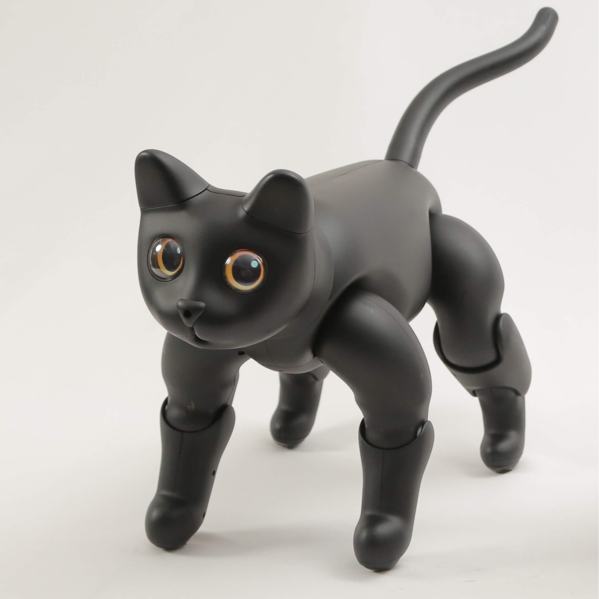 MarsCat: A Bionic Pet Cat, Home Robot Cats